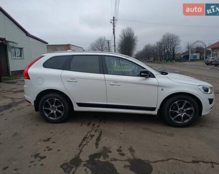 Вольво ХС60, об'ємом двигуна 2 л та пробігом 172 тис. км за 27900 $, фото 1 на Automoto.ua