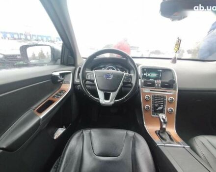 Вольво ХС60, об'ємом двигуна 2 л та пробігом 239 тис. км за 19990 $, фото 26 на Automoto.ua