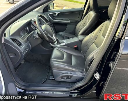 Вольво ХС60, об'ємом двигуна 2 л та пробігом 139 тис. км за 21300 $, фото 6 на Automoto.ua