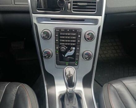 Вольво ХС60, об'ємом двигуна 2 л та пробігом 172 тис. км за 27900 $, фото 11 на Automoto.ua