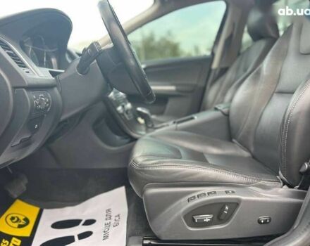 Вольво ХС60, об'ємом двигуна 2 л та пробігом 199 тис. км за 18000 $, фото 10 на Automoto.ua