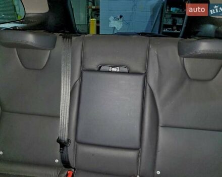 Вольво ХС60, объемом двигателя 2 л и пробегом 72 тыс. км за 2500 $, фото 9 на Automoto.ua