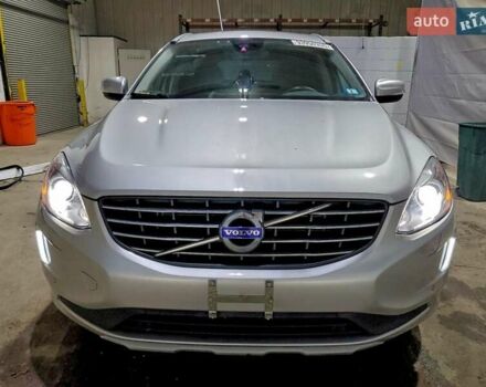Вольво ХС60, объемом двигателя 2 л и пробегом 72 тыс. км за 2500 $, фото 4 на Automoto.ua