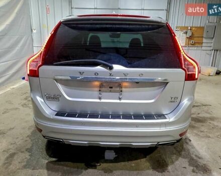 Вольво ХС60, объемом двигателя 2 л и пробегом 72 тыс. км за 2500 $, фото 5 на Automoto.ua