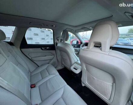 Вольво ХС60, объемом двигателя 2 л и пробегом 208 тыс. км за 19500 $, фото 13 на Automoto.ua