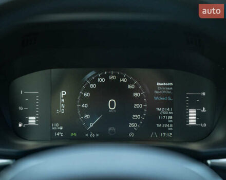 Вольво ХС60 2018 в Черновцах на Automoto.ua Вольво ХС60, объемом двигателя 1.97 л и пробегом 117 тыс. км за 25800 $, фото 23 на Automoto.ua
