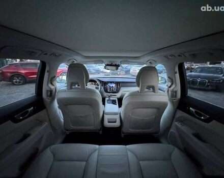 Вольво ХС60, объемом двигателя 2 л и пробегом 208 тыс. км за 19500 $, фото 10 на Automoto.ua