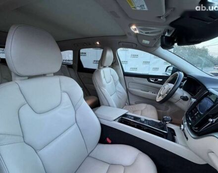 Вольво ХС60, объемом двигателя 2 л и пробегом 208 тыс. км за 19500 $, фото 14 на Automoto.ua