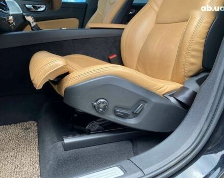 Вольво ХС60, об'ємом двигуна 2 л та пробігом 199 тис. км за 32000 $, фото 22 на Automoto.ua