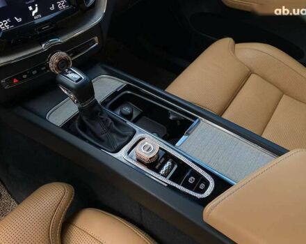 Вольво ХС60, об'ємом двигуна 2 л та пробігом 199 тис. км за 32000 $, фото 13 на Automoto.ua