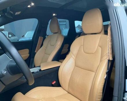 Вольво ХС60, объемом двигателя 2 л и пробегом 200 тыс. км за 32000 $, фото 23 на Automoto.ua