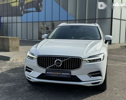 Вольво ХС60, объемом двигателя 0 л и пробегом 30 тыс. км за 40900 $, фото 1 на Automoto.ua