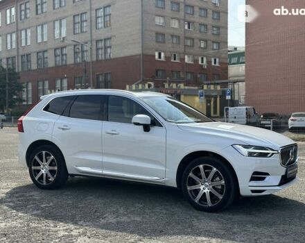 Вольво ХС60, объемом двигателя 0 л и пробегом 30 тыс. км за 40900 $, фото 2 на Automoto.ua