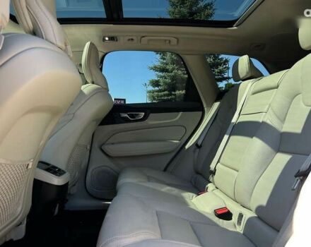 Вольво ХС60, объемом двигателя 2 л и пробегом 118 тыс. км за 29999 $, фото 10 на Automoto.ua