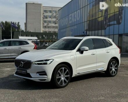 Вольво ХС60, объемом двигателя 0 л и пробегом 30 тыс. км за 40900 $, фото 5 на Automoto.ua