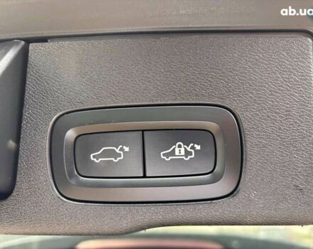 Вольво ХС60, объемом двигателя 2 л и пробегом 126 тыс. км за 29500 $, фото 22 на Automoto.ua