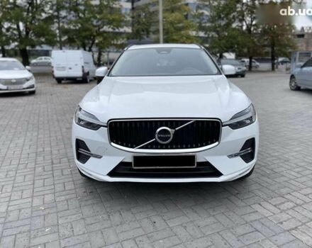 Вольво ХС60, объемом двигателя 0 л и пробегом 49 тыс. км за 34400 $, фото 6 на Automoto.ua