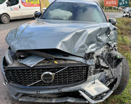 Вольво ХС60, объемом двигателя 1.97 л и пробегом 42 тыс. км за 23000 $, фото 1 на Automoto.ua