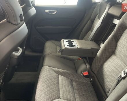 Вольво ХС60 2025 в Киеве на Automoto.ua Вольво ХС60, объемом двигателя 1.97 л и пробегом 0 тыс. км за 57451 $, фото 16 на Automoto.ua