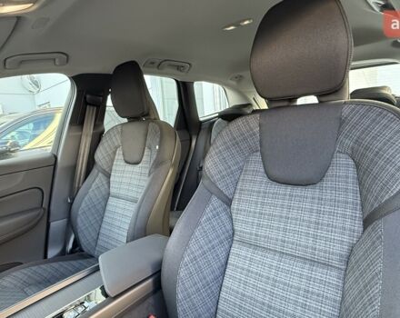 купить новое авто Вольво ХС60 2025 года от официального дилера Changan НІКО Мегаполіс Вольво фото