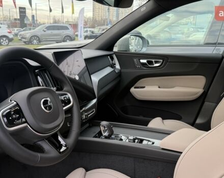 купити нове авто Вольво ХС60 2025 року від офіційного дилера Changan НІКО Мегаполіс Вольво фото