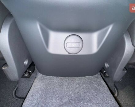 Вольво ХС60, об'ємом двигуна 1.97 л та пробігом 0 тис. км за 70266 $, фото 22 на Automoto.ua