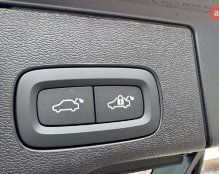 Вольво ХС60, об'ємом двигуна 1.97 л та пробігом 0 тис. км за 65962 $, фото 31 на Automoto.ua