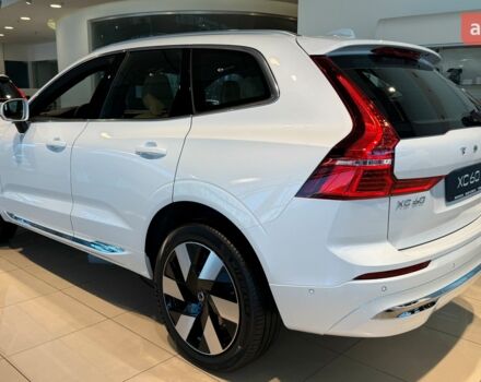 купить новое авто Вольво ХС60 2025 года от официального дилера Changan НІКО Мегаполіс Вольво фото