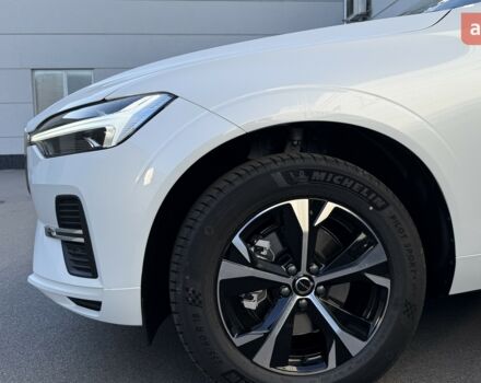 купить новое авто Вольво ХС60 2025 года от официального дилера Changan НІКО Мегаполіс Вольво фото