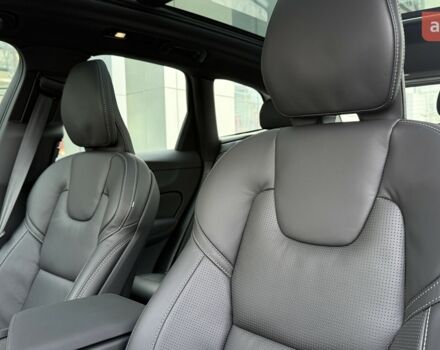 купить новое авто Вольво ХС60 2025 года от официального дилера Changan НІКО Мегаполіс Вольво фото