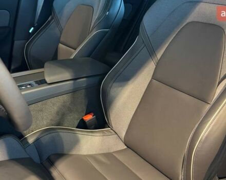 Вольво ХС60, об'ємом двигуна 1.97 л та пробігом 0 тис. км за 70266 $, фото 12 на Automoto.ua