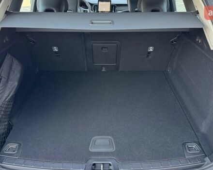 Вольво ХС60, об'ємом двигуна 1.97 л та пробігом 0 тис. км за 56880 $, фото 11 на Automoto.ua