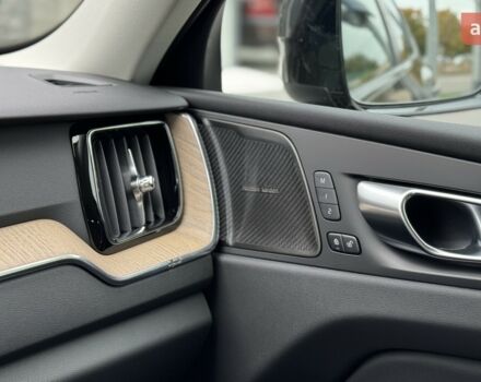 купити нове авто Вольво ХС60 2025 року від офіційного дилера Volvo Car-Одеса Вольво фото