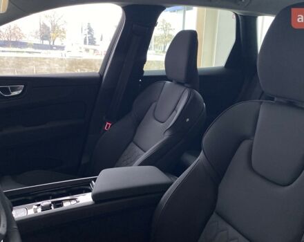 купити нове авто Вольво ХС60 2025 року від офіційного дилера Автоцентр AUTO.RIA Вольво фото