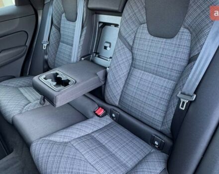 Вольво ХС60, об'ємом двигуна 1.97 л та пробігом 0 тис. км за 56880 $, фото 16 на Automoto.ua