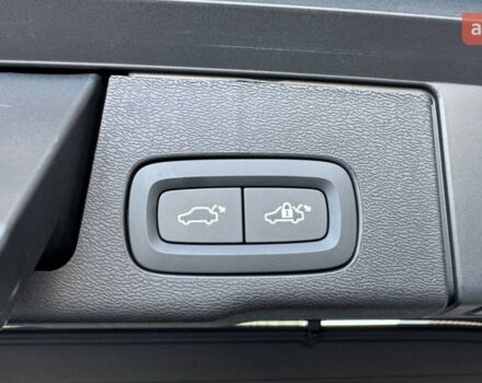 Вольво ХС60, об'ємом двигуна 1.97 л та пробігом 0 тис. км за 93188 $, фото 7 на Automoto.ua