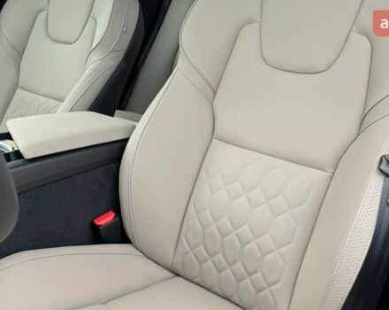 Вольво ХС60, об'ємом двигуна 1.97 л та пробігом 0 тис. км за 65962 $, фото 10 на Automoto.ua