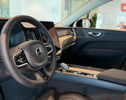 купити нове авто Вольво ХС60 2025 року від офіційного дилера Changan НІКО Мегаполіс Вольво фото