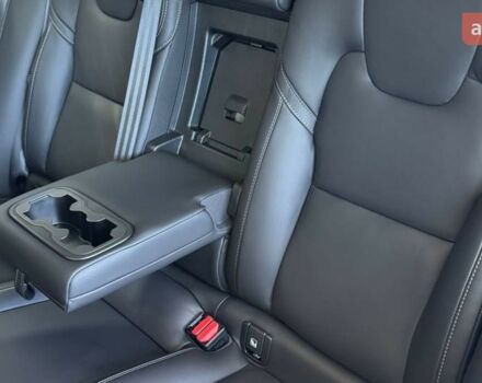 Вольво ХС60, об'ємом двигуна 1.97 л та пробігом 0 тис. км за 93188 $, фото 10 на Automoto.ua