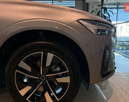 купити нове авто Вольво ХС60 2025 року від офіційного дилера Changan НІКО Мегаполіс Вольво фото