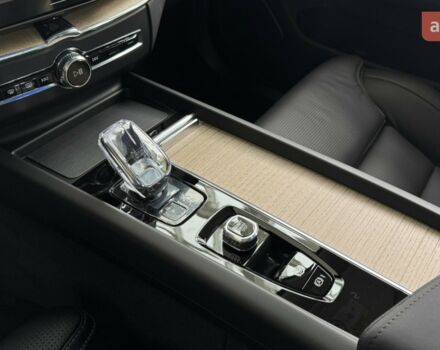 Вольво ХС60, объемом двигателя 1.97 л и пробегом 0 тыс. км за 90360 $, фото 18 на Automoto.ua