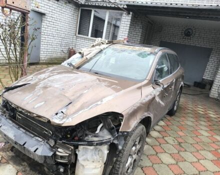 Вольво ХС60, объемом двигателя 0 л и пробегом 240 тыс. км за 1950 $, фото 1 на Automoto.ua