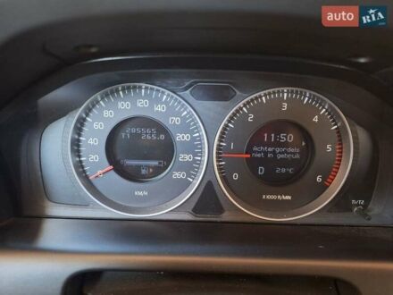 Вольво ХС60 2012 в Харькове на Automoto.ua Вольво ХС60, объемом двигателя 2 л и пробегом 285 тыс. км за 14800 $, фото 1 на Automoto.ua