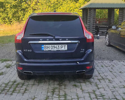 Вольво ХС60, об'ємом двигуна 2 л та пробігом 145 тис. км за 8500 $, фото 1 на Automoto.ua