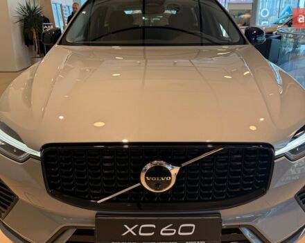купить новое авто Вольво ХС60 2025 года от официального дилера Changan НІКО Мегаполіс Вольво фото