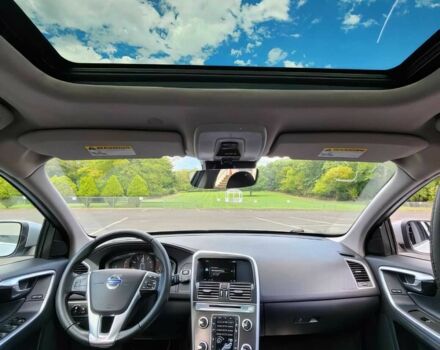 Серый Вольво ХС60, объемом двигателя 2.5 л и пробегом 77 тыс. км за 10200 $, фото 11 на Automoto.ua