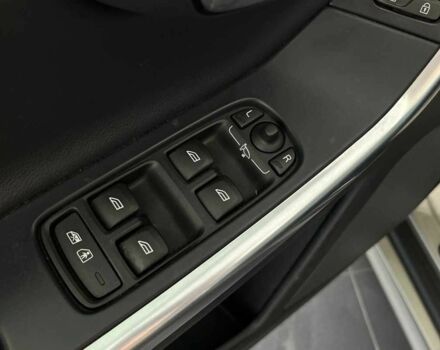 Сірий Вольво ХС60, об'ємом двигуна 2 л та пробігом 172 тис. км за 16700 $, фото 20 на Automoto.ua