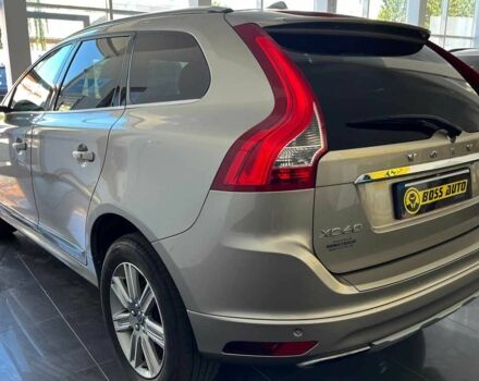 Сірий Вольво ХС60, об'ємом двигуна 2 л та пробігом 172 тис. км за 16700 $, фото 4 на Automoto.ua