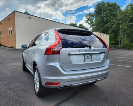 Серый Вольво ХС60, объемом двигателя 2.5 л и пробегом 77 тыс. км за 10200 $, фото 5 на Automoto.ua