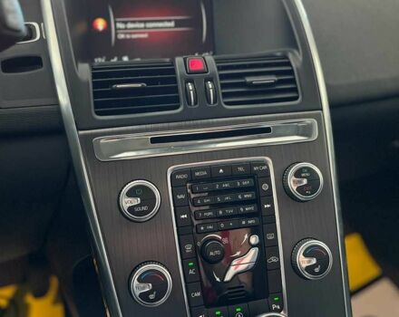 Сірий Вольво ХС60, об'ємом двигуна 2 л та пробігом 172 тис. км за 16700 $, фото 16 на Automoto.ua